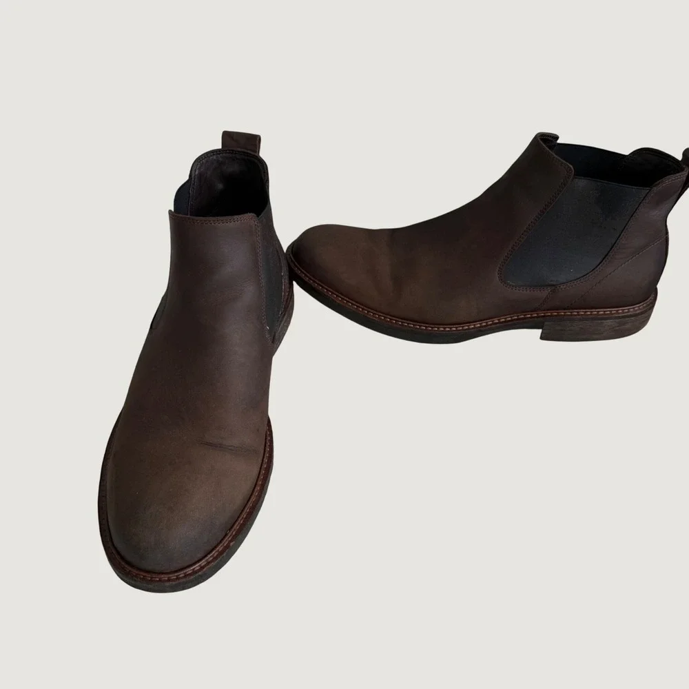 ECCO Chelsea Boots Brown Leather Pull On Minimalist Shock Point Men's EU 44 EUC